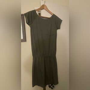 Columbia dress